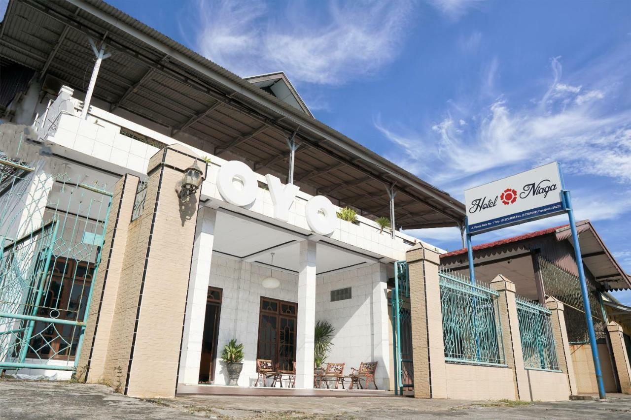 Oyo 679 Hotel Niaga 벵쿨루 외부 사진